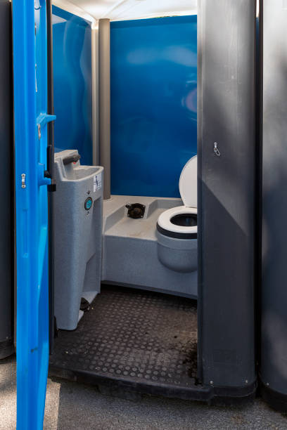 Best Construction site porta potty rental  in Middleton, WI